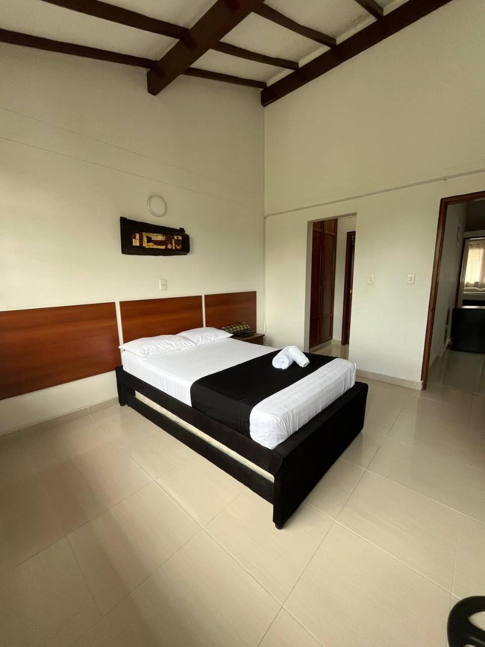 Hotel Otun Plaza פריירה מראה חיצוני תמונה