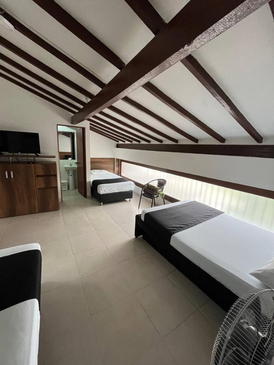 Hotel Otun Plaza פריירה מראה חיצוני תמונה