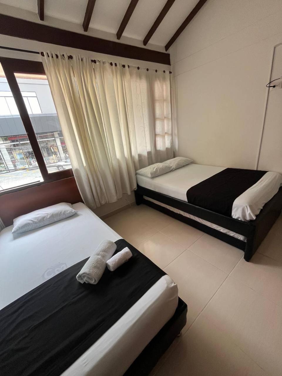Hotel Otun Plaza פריירה מראה חיצוני תמונה